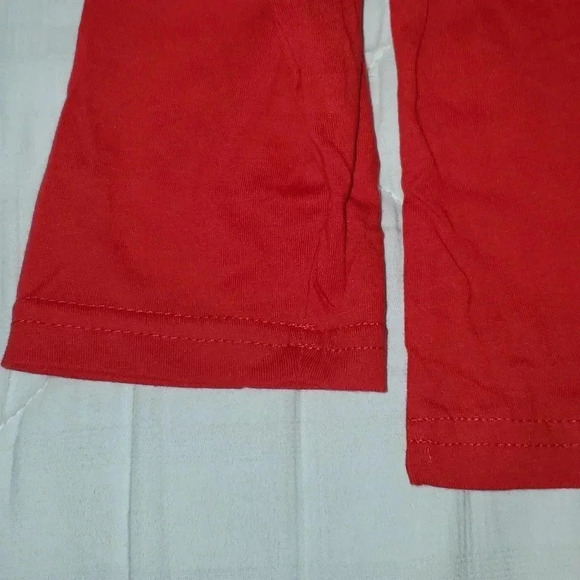 Marvel Santa Spiderman Christmas Boy's' Red Crewneck Tshirt Size XL NWT - Picture 4 of 5